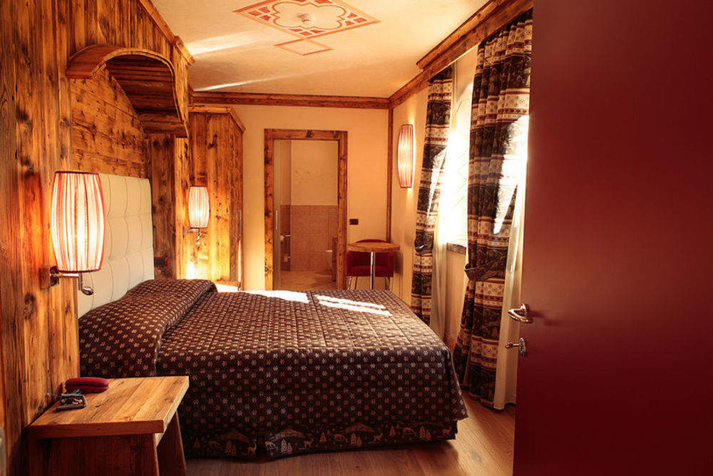Hotel Maso Del Brenta Caderzone Eksteriør billede