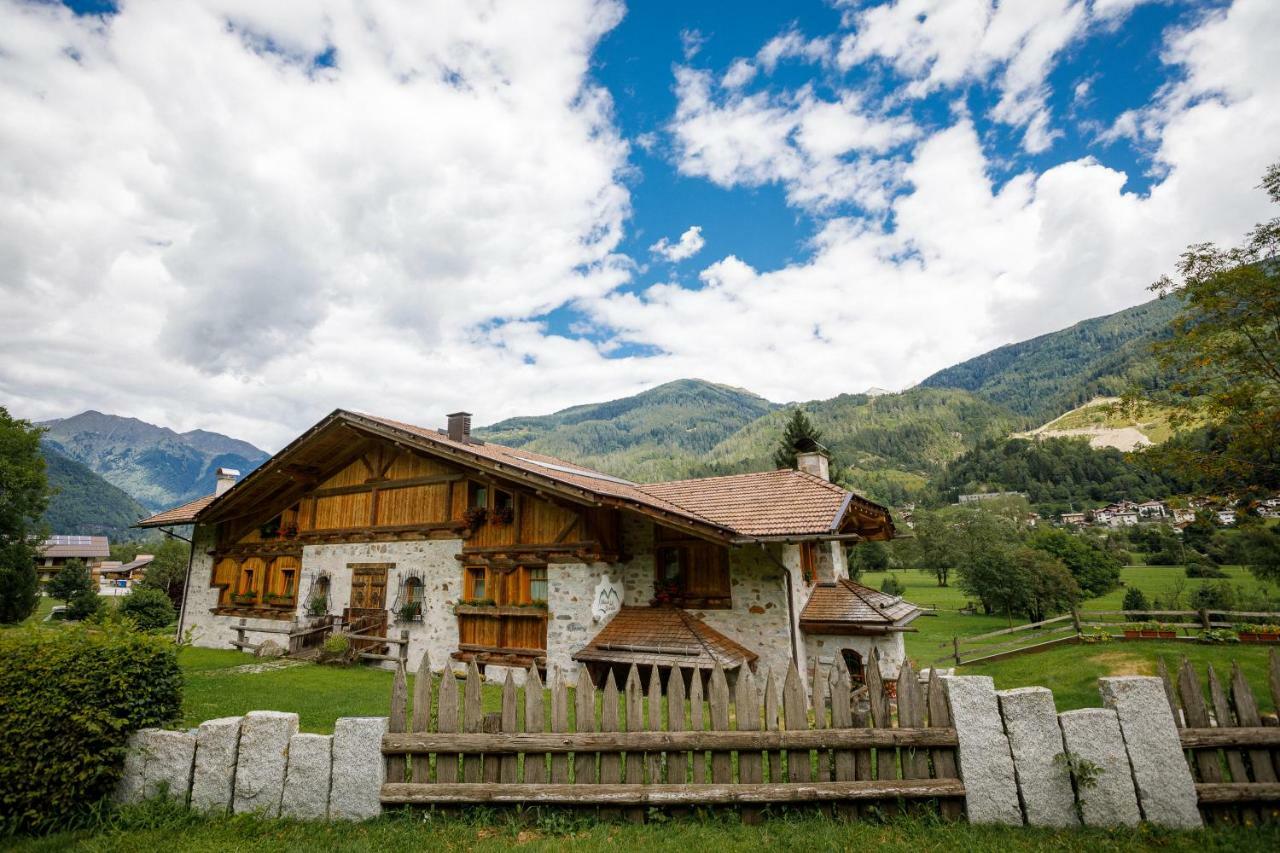 Hotel Maso Del Brenta Caderzone Eksteriør billede